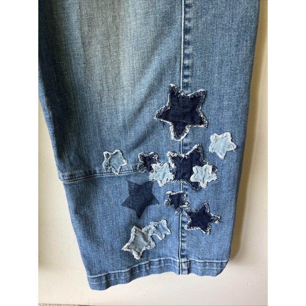 Pilcro Izzie Relaxed Pull-On Barrel Jeans With Stars - Anthropologie Size Medium - Picture 6 of 11